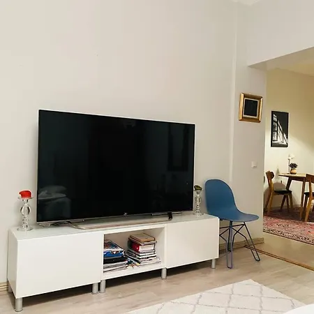 Unique 1 Bedroom 50m2 In The Heart Of Tampere, Own Entrance *